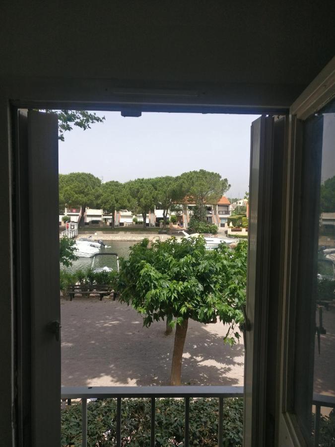 Charmant Appartement Avec Vue Marina Saint-Cyprien  Bagian luar foto